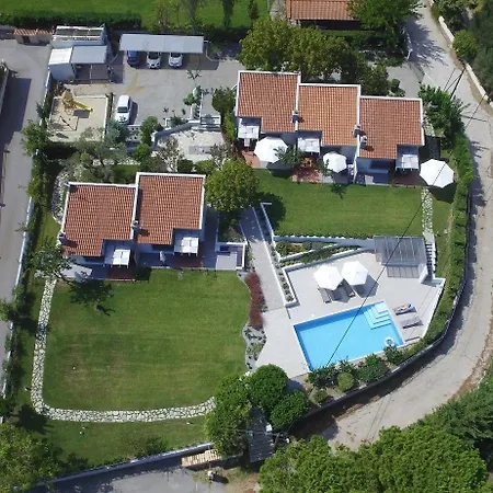 Villa Pleiades Boutique *