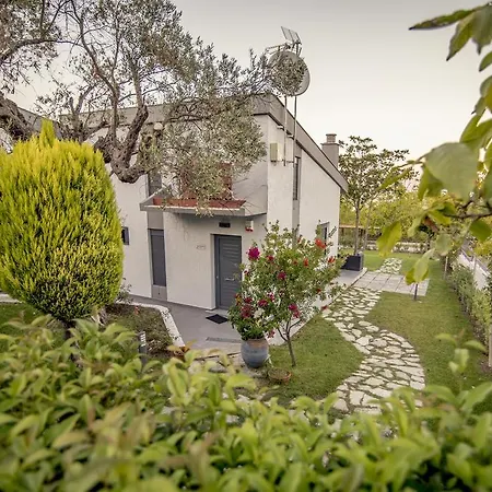 Villa Pleiades Boutique