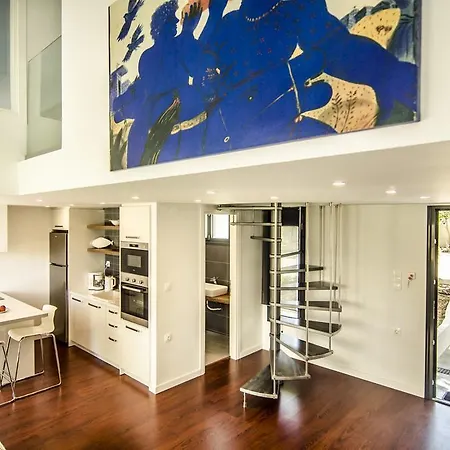Pleiades Boutique Villa *