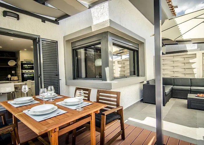 Pleiades Boutique Villas *